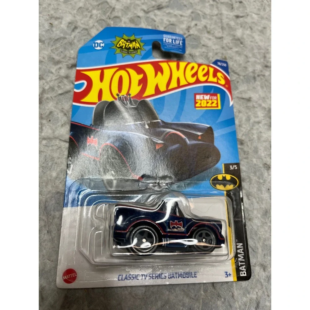 Hot Wheels Classic TV Series Batmobile Blue Tooned 2022 Batman 3/5‎ 78/250 HCW60